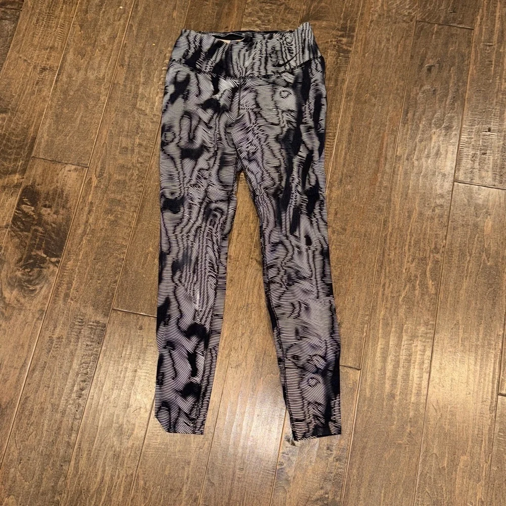 Nike 7/8 DriFit Leggings